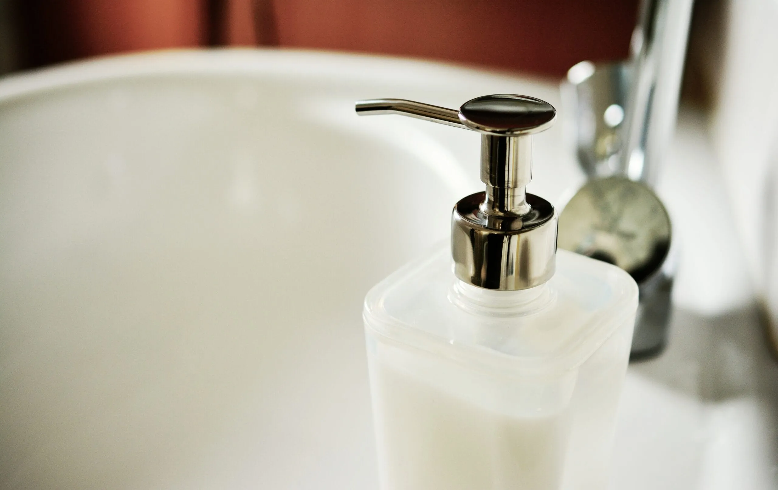 soap dispenser 2337697